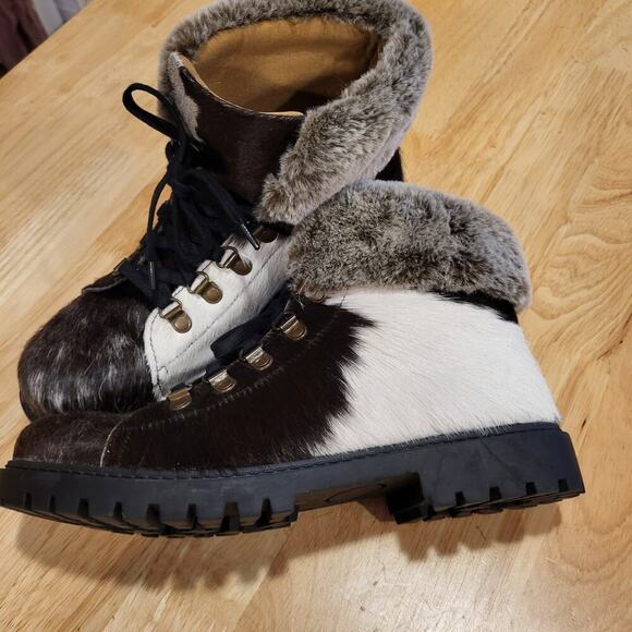 Myra Beaver Boots Hairon Cowhide Leather Fur Cuff Lace Up Rugged Sole 9 - Picture 5 of 13
